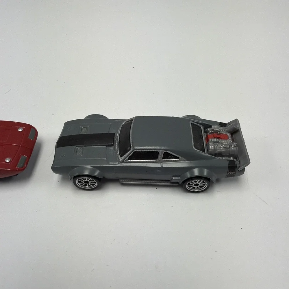 Fast & Furious‎ Ice Charger And 69 Dodge Charger Daytona Ff005 And Ff010